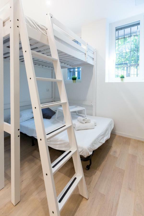 Apartment Bocconi 1 Milão Exterior foto
