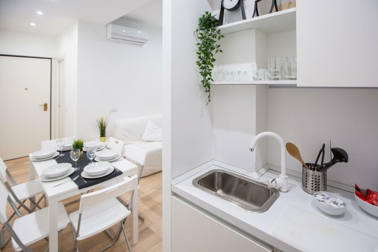Apartment Bocconi 1 Milão Exterior foto
