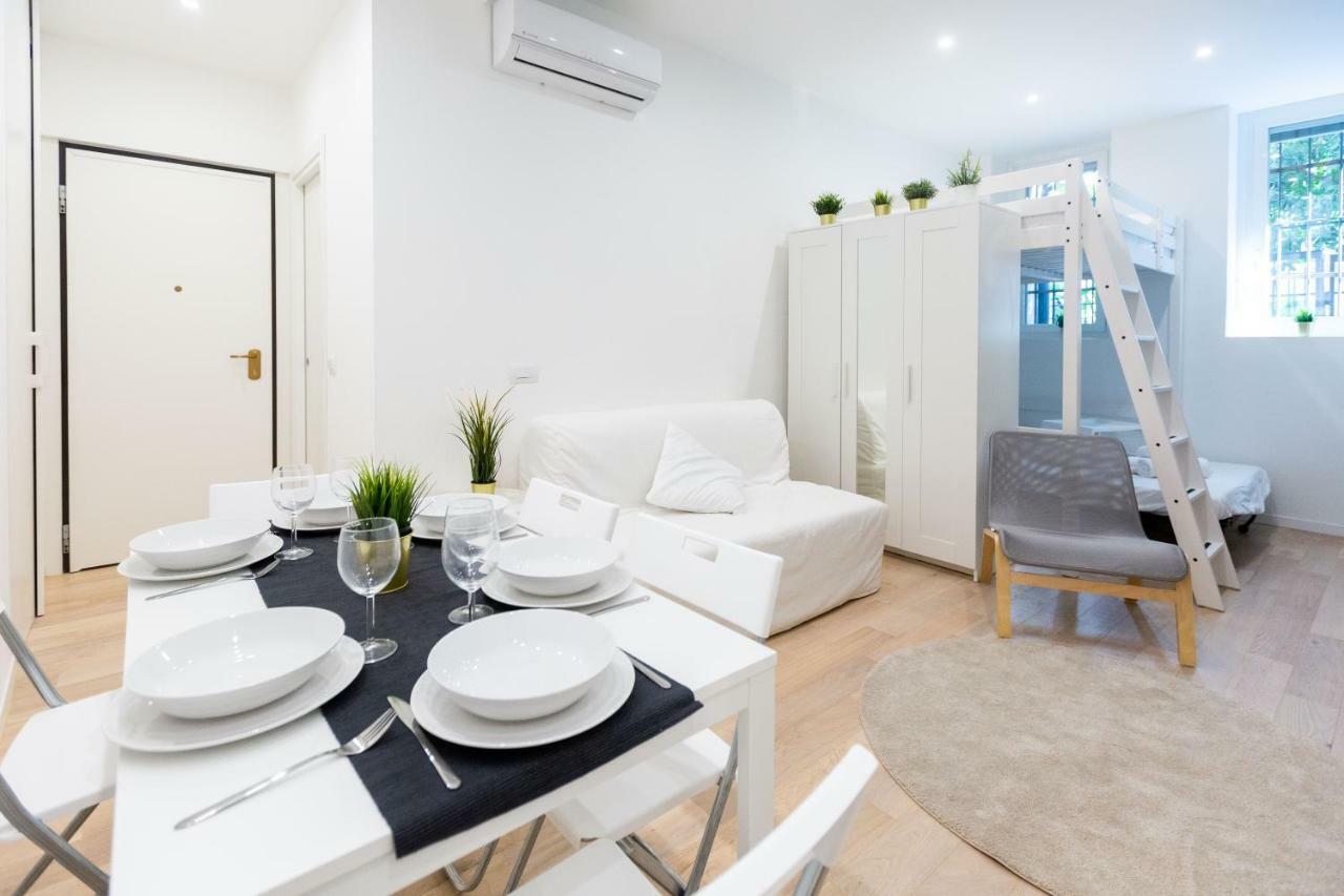 Apartment Bocconi 1 Milão Exterior foto